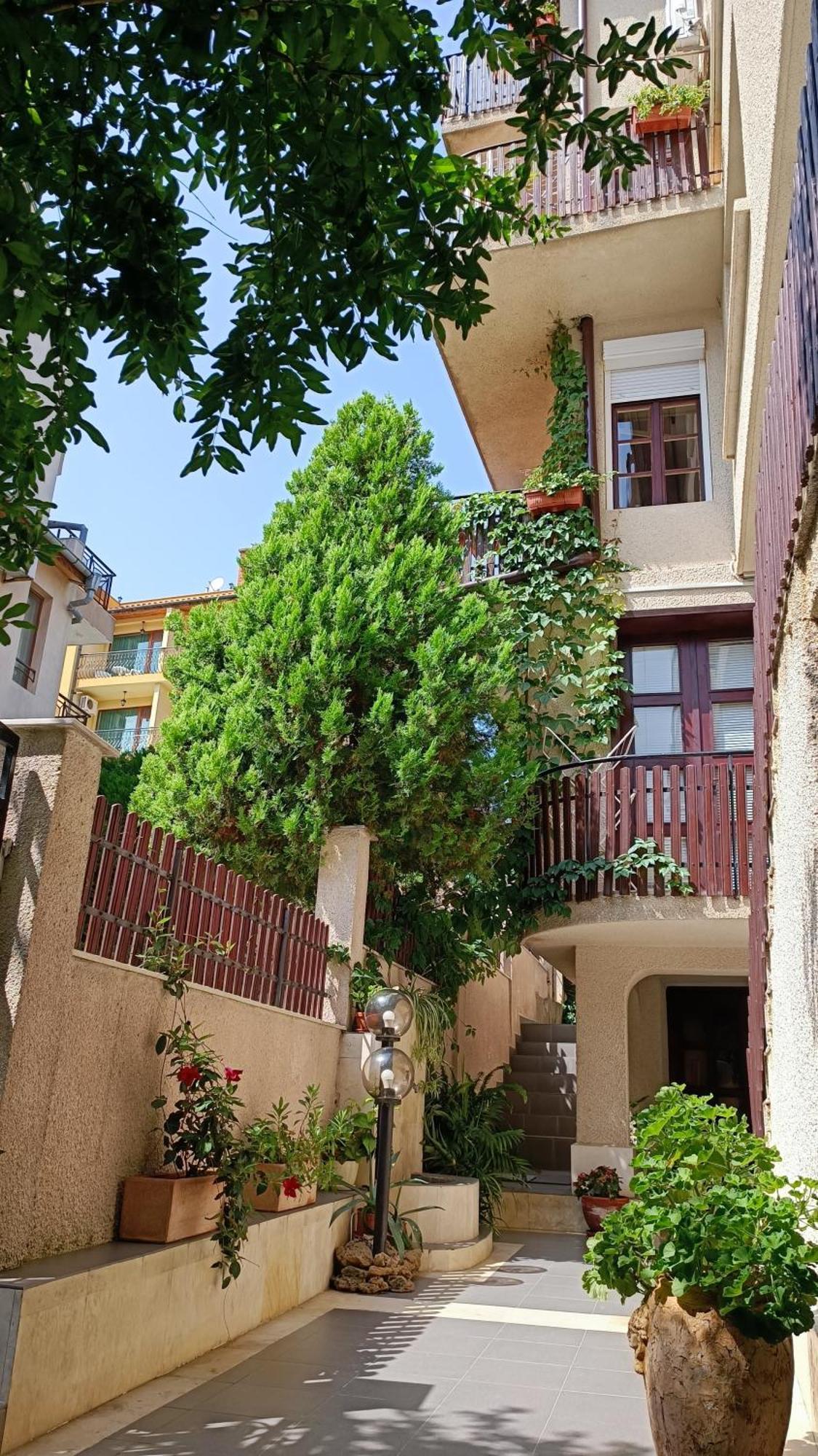 Villa Rosi โซโซโปล ภายนอก รูปภาพ
